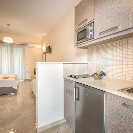 Apartment Reparo